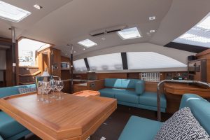 Pilot Saloon 58